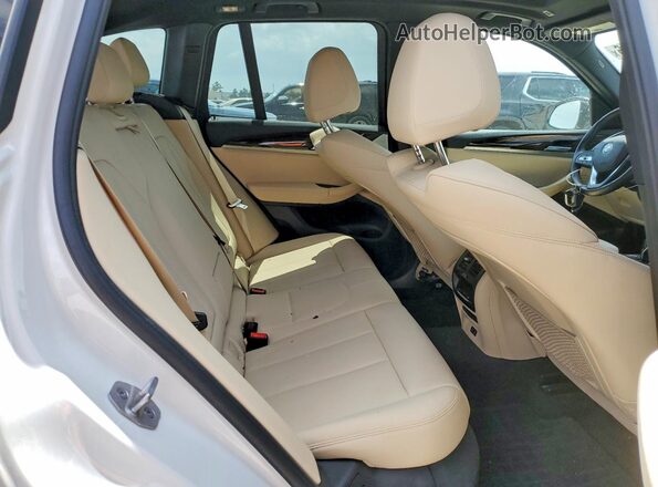 5UXTY3C04M9H13098 2021 BMW X3 White 