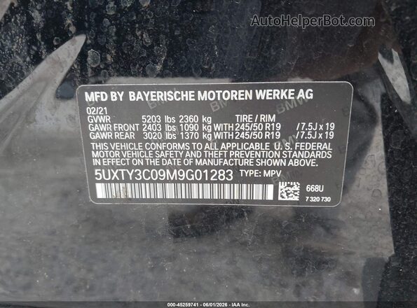 5UXTY3C09M9G01283 2021 BMW X3 Black Vista del compartimento del motor