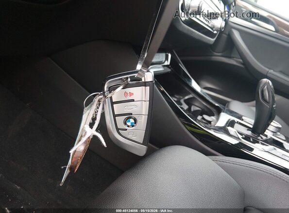 5UXTY5C02M9F40158 2021 BMW X3 Серебряный Вид панели приборов