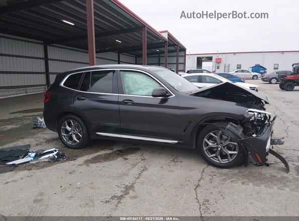 5UXTY5C03M9F57311 2021 BMW X3 Black Widok wnętrza z tyłu