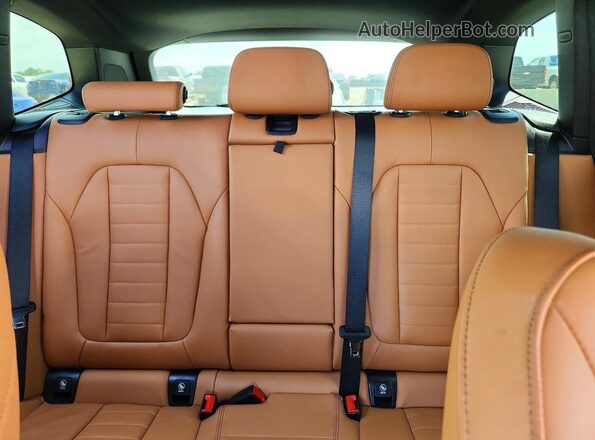 5UXTY5C07L9C15102 2020 BMW X3 Black Rear seats view