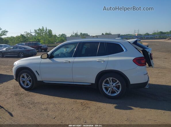 5UXTY5C08L9C98684 2020 BMW X3 White Սալոնի 360 աստիճան տեսք