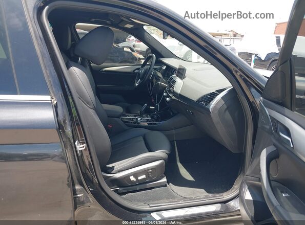 5UXTY5C0XM9F84649 2021 BMW X3 Black Вид салону спереду