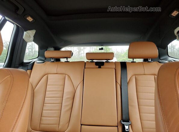 5UXTY9C04LL304486 2020 BMW X3 Blue Widok tylnych siedzeń