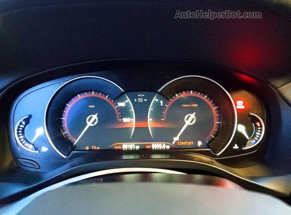 5UXUJ5C52KLJ63591 2019 BMW X4 White Вид щитка приладів