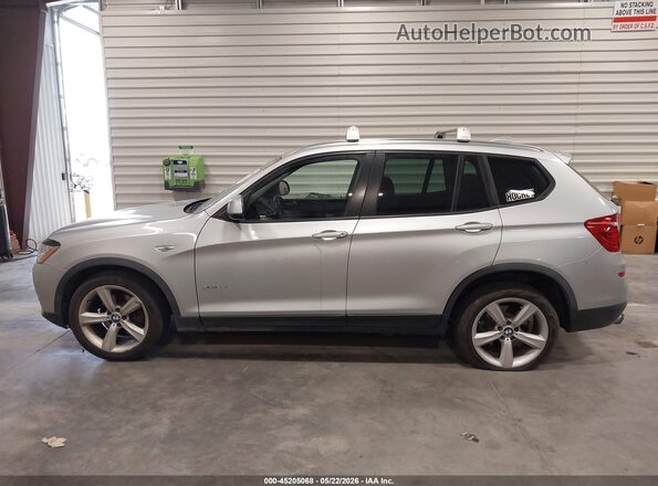 5UXWX7C58H0U42119 2017 BMW X3 Silver Սալոնի 360 աստիճան տեսք