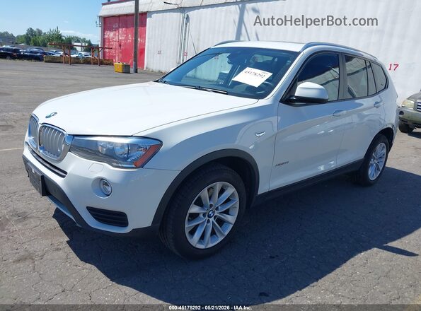 5UXWX9C36H0T21826 2017 BMW X3 White Front left