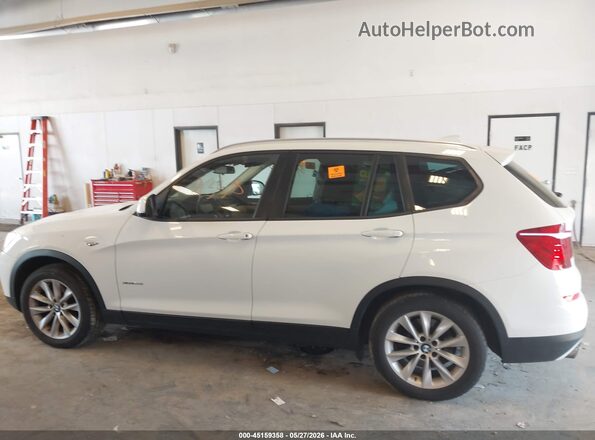 5UXWX9C38H0W72544 2017 BMW X3 White სალონის 360-გრადუსიანი ხედი