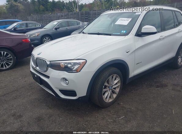 5UXWX9C52H0D97600 2017 BMW X3 White Вид спереду
