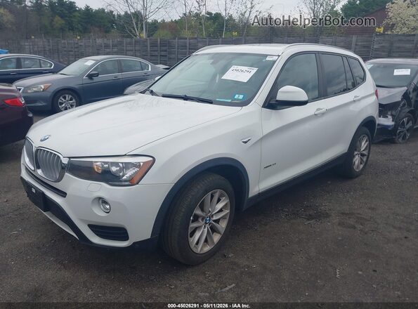 5UXWX9C52H0D97600 2017 BMW X3 White Передня ліва чверть