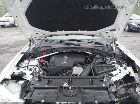 5UXWX9C5XG0D72765 2016 BMW X3 White Widok z tyłu