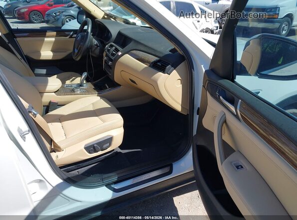 5UXWZ7C36H0V92707 2017 BMW X3 White Սալոնի դիմացի տեսք