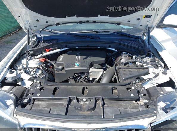 5UXWZ7C36H0V92707 2017 BMW X3 White Հետևի տեսք