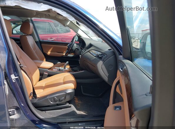 5UXWZ7C52G0R32886 2016 BMW X3 Blue Vista interior delantera