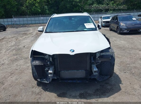5UXWZ7C54G0T43029 2016 BMW X3 White Вид задньої частини салону