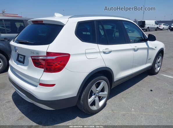 5UXWZ7C5XH0U46635 2017 BMW X3 White Trasero derecho