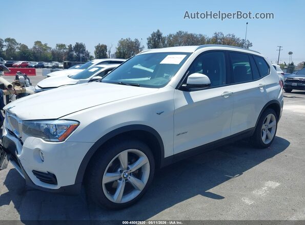 5UXWZ7C5XH0U46635 2017 BMW X3 White Vista interior de 360 grados
