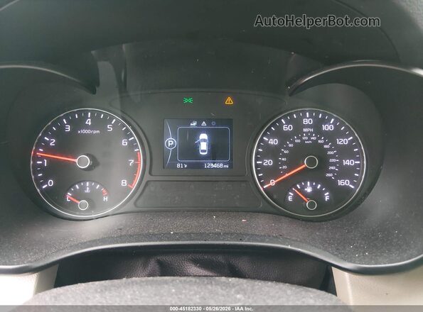 5XXGT4L31GG052278 2016 KIA OPTIMA Black Widok tylnych siedzeń