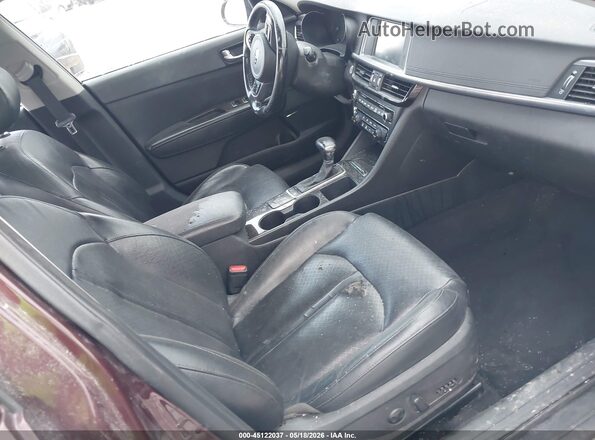 5XXGU4L39GG072291 2016 KIA OPTIMA Maroon Front interior view
