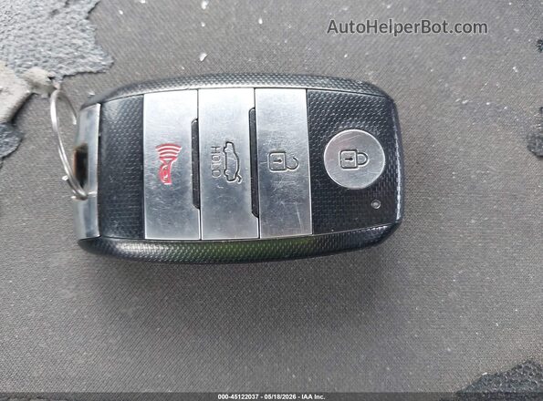 5XXGU4L39GG072291 2016 KIA OPTIMA Maroon Dashboard view