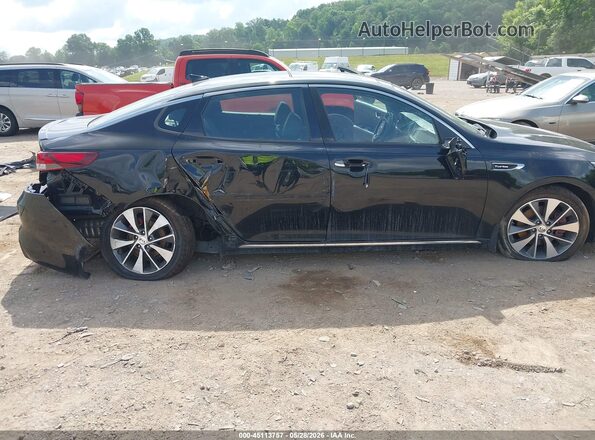 5XXGV4L22GG029626 2016 KIA OPTIMA Black Front view