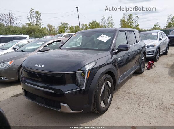 5XYAB5S10TG007773 2026 KIA EV9 Black წინა მარცხენა ხედი სამი მეოთხედიდან