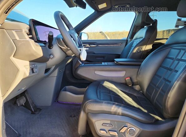 5XYADFS54TG007424 2026 KIA EV9 Black Front interior view