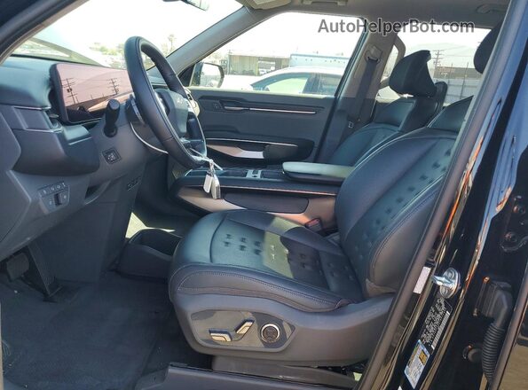 5XYAFFS55TG012965 2026 KIA EV9 Black Widok wnętrza z przodu
