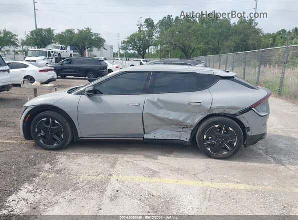 5XYC3DJC8SG013306 2025 KIA EV6 Gray Vista interior de 360 grados