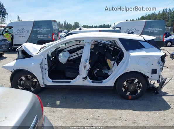 5XYK2CDF2TG349422 2026 KIA SPORTAGE White Widok wnętrza z tyłu