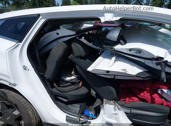 5XYK2CDF2TG349422 2026 KIA SPORTAGE White Widok naklejki z numerem VIN