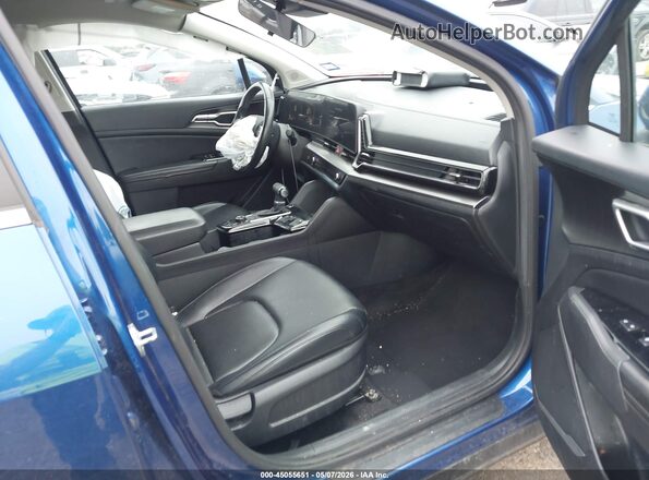 5XYK33AF2PG097548 2023 KIA SPORTAGE Blue Widok wnętrza z przodu