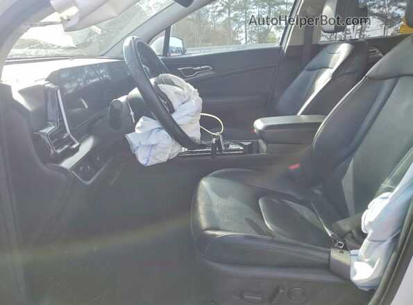5XYK33AF5PG101513 2023 KIA SPORTAGE White Vista interior delantera