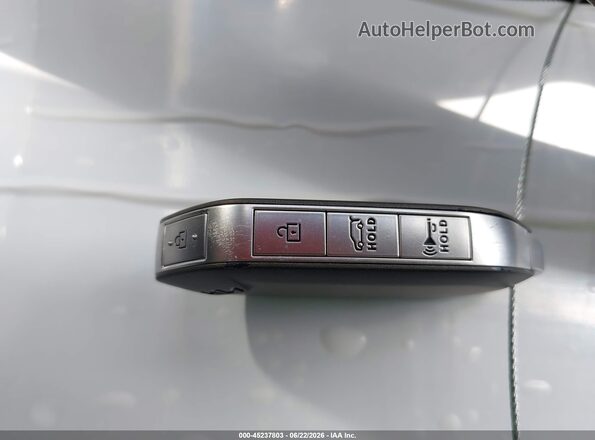 5XYK33DF0TG353563 2026 KIA SPORTAGE White წინა პანელის ხედი
