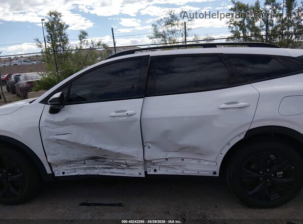 5XYK6CDF3SG297642 2025 KIA SPORTAGE White Front view