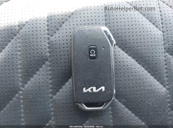 5XYK6CDF4RG157304 2024 KIA SPORTAGE White Vista del salpicadero
