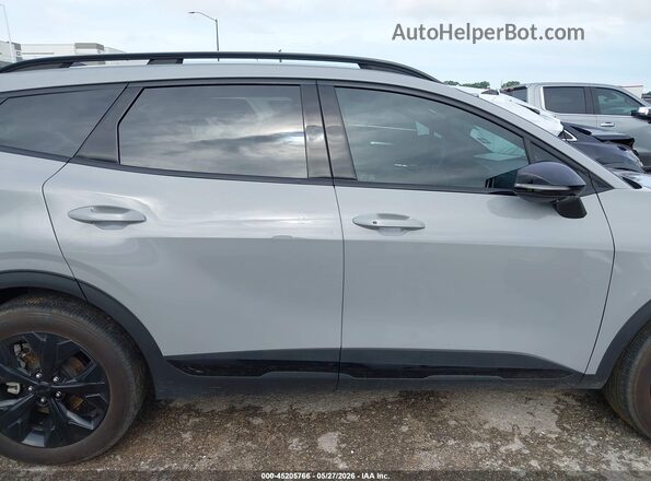 5XYK6CDF6SG308360 2025 KIA SPORTAGE Серый Вид задней части салона