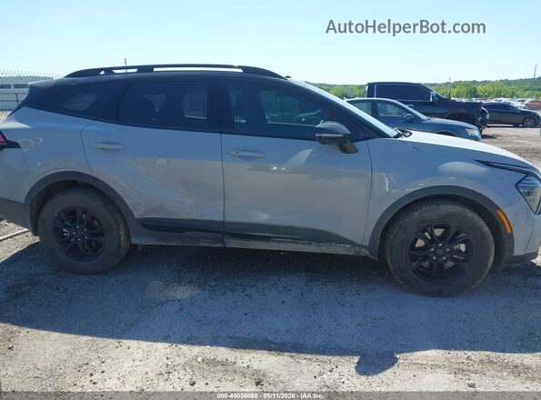 5XYK7CDF9SG291972 2025 KIA SPORTAGE Cream Вид задньої частини салону