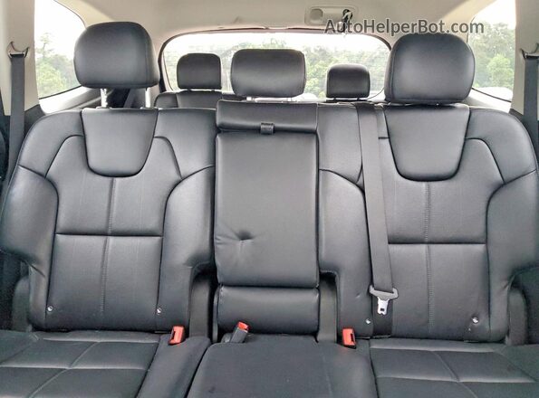 5XYP34HC5LG026913 2020 KIA TELLURIDE White Rear seats view