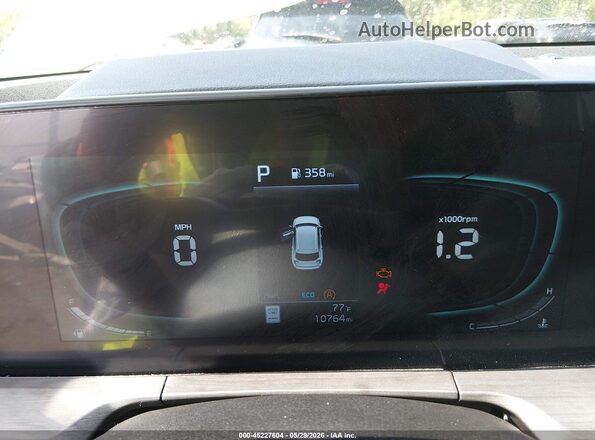 5XYP3DGC8SG623781 2025 KIA TELLURIDE Green Widok tylnych siedzeń