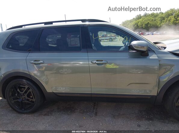 5XYP3DGC8SG623781 2025 KIA TELLURIDE Green Widok wnętrza z tyłu