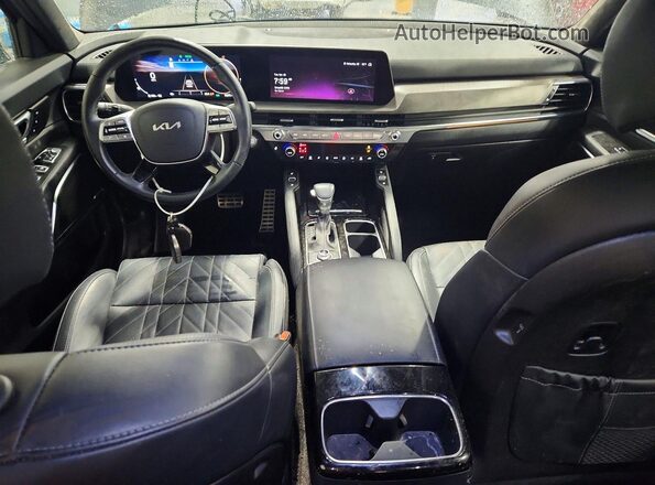 5XYP5DGC5RG530592 2024 KIA TELLURIDE Gray Widok deski rozdzielczej