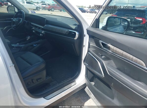 5XYP5DGC7PG377680 2023 KIA TELLURIDE Белый Вид салона спереди