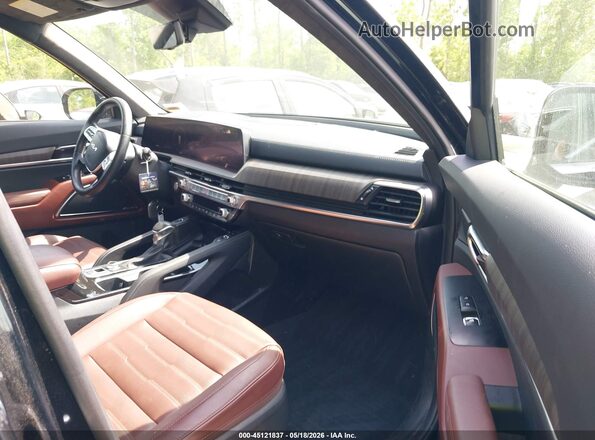 5XYP5DGC8RG551873 2024 KIA TELLURIDE Черный Вид салона спереди
