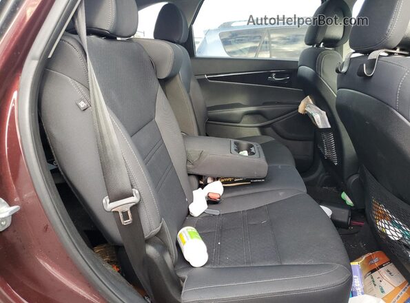 5XYPG4A39GG120944 2016 KIA SORENTO Maroon Հետևի նստատեղերի տեսք