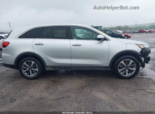 5XYPG4A58LG680336 2020 KIA SORENTO Silver 360 interior view