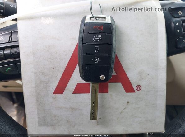 5XYPGDA38GG167964 2016 KIA SORENTO White Vista del salpicadero