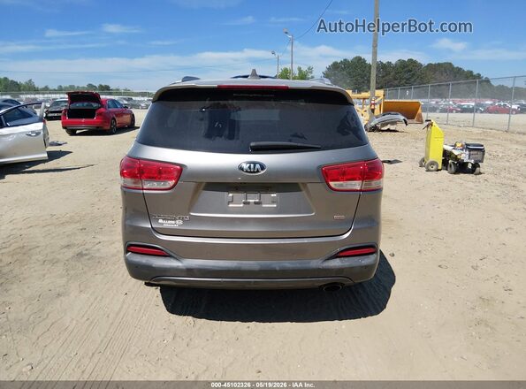 5XYPGDA39GG044142 2016 KIA SORENTO Gray 