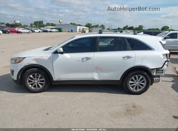 5XYPGDA39JG359093 2018 KIA SORENTO White 
