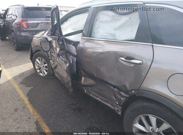 5XYPGDA53JG373752 2018 KIA SORENTO Gray Вид спереду
